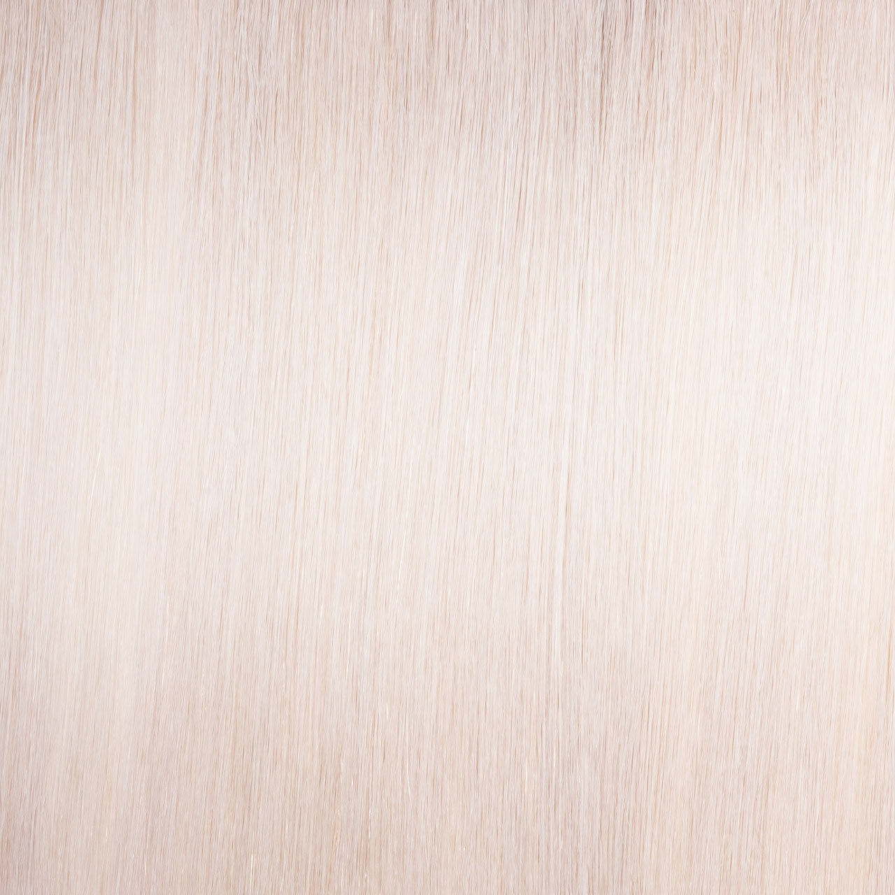 AQUA 62- ICY BLONDE 18 inch